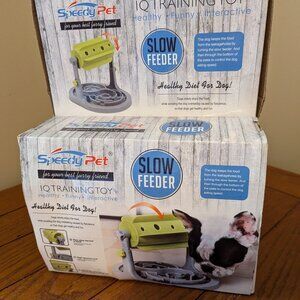 Speedy Pet IQ Training Toy Slow Feeder Dog Puzzle Adjustable Height NEW
